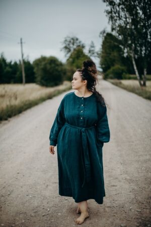 Dress Helen with Long Sleeves