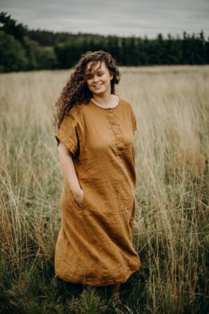 Dress Helen with Short Sleeves