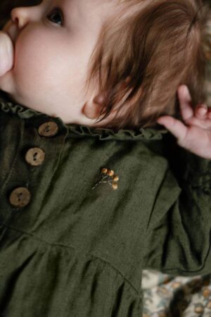 Bittersweet Berries (1.9x2cm)