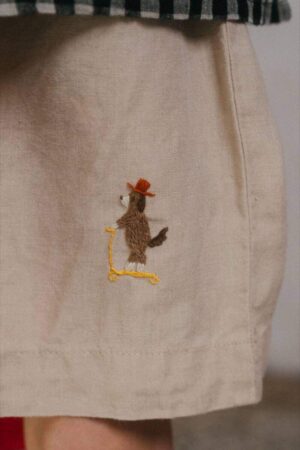 Circus Dog on a Scooter (3.3x5.3cm)