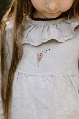 Flying Seeds (3.7x5cm)