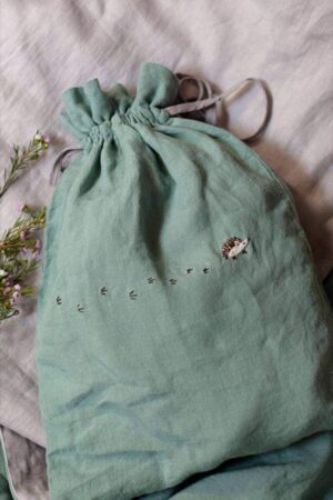 Hedgehog with Footprint (10x2cm)