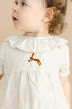 Running Hare (4.2x3.7cm)